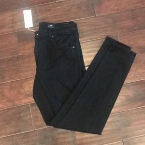 AG Farrah skinny ankle jean
